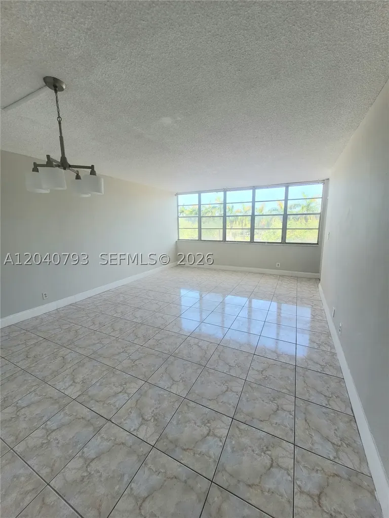 2025 NE 164th Street North Miami Beach FL 33162