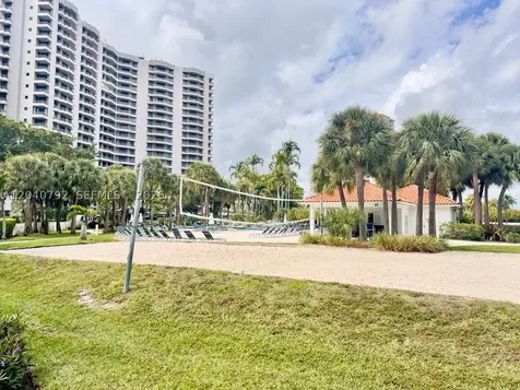 3300 NE 191st Street Aventura FL 33180