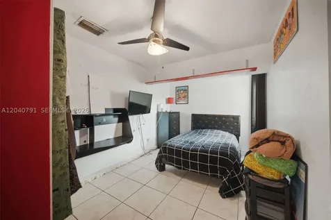 4481 NW 176th Terrace Miami Gardens FL 33055