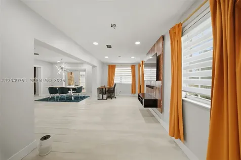 4481 NW 176th Terrace Miami Gardens FL 33055