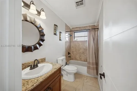 4481 NW 176th Terrace Miami Gardens FL 33055