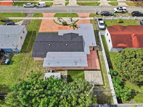 4481 NW 176th Terrace Miami Gardens FL 33055
