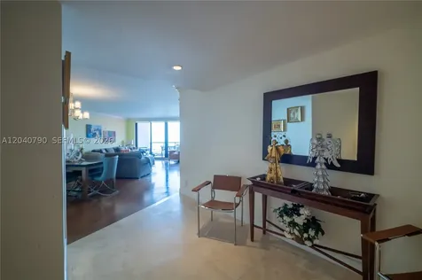 1581 Brickell Avenue Miami FL 33129