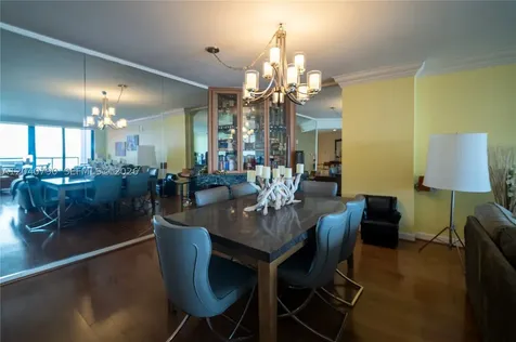 1581 Brickell Avenue Miami FL 33129