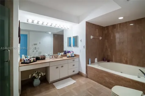1581 Brickell Avenue Miami FL 33129