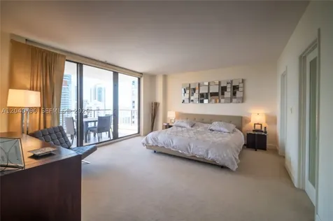 1581 Brickell Avenue Miami FL 33129
