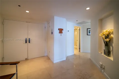 1581 Brickell Avenue Miami FL 33129
