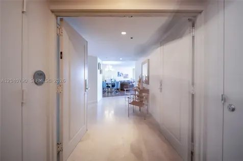 1581 Brickell Avenue Miami FL 33129