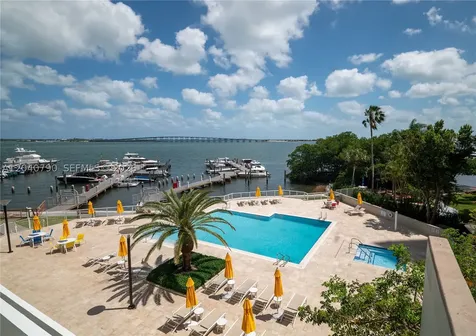 1581 Brickell Avenue Miami FL 33129