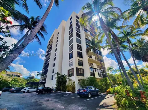 77 Crandon Boulevard Key Biscayne FL 33149