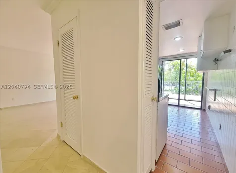 77 Crandon Boulevard Key Biscayne FL 33149