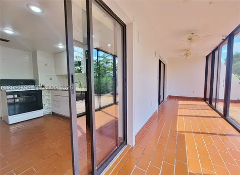 77 Crandon Boulevard Key Biscayne FL 33149