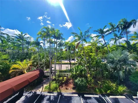 77 Crandon Boulevard Key Biscayne FL 33149