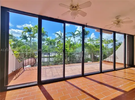 77 Crandon Boulevard Key Biscayne FL 33149
