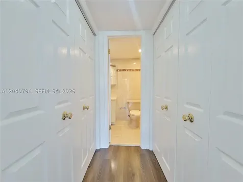 77 Crandon Boulevard Key Biscayne FL 33149