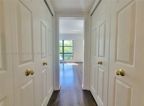 77 Crandon Boulevard Key Biscayne FL 33149