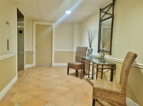 77 Crandon Boulevard Key Biscayne FL 33149