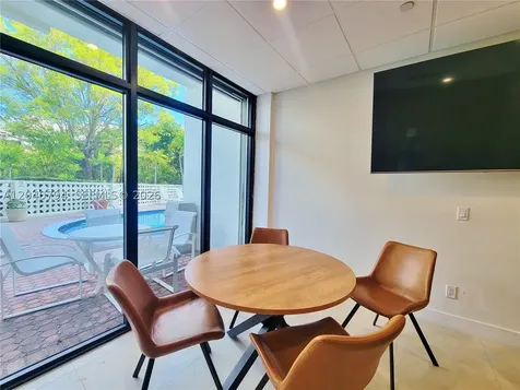 77 Crandon Boulevard Key Biscayne FL 33149