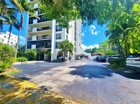 77 Crandon Boulevard Key Biscayne FL 33149