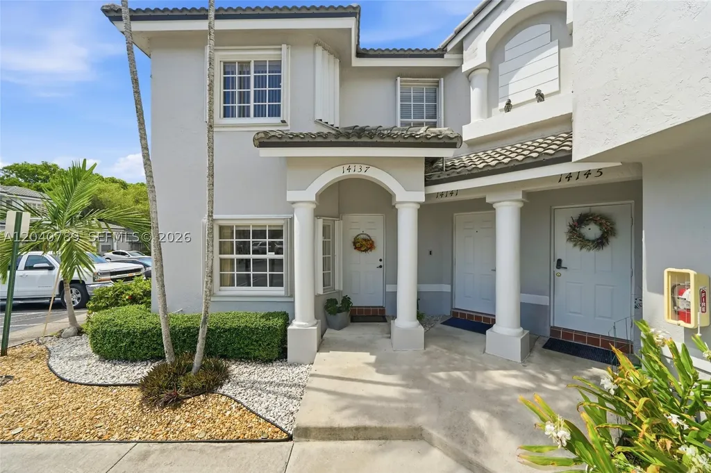 14137 SW 121st Place Miami FL 33186
