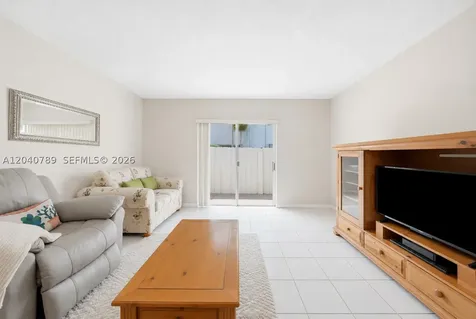 14137 SW 121st Place Miami FL 33186