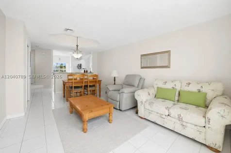 14137 SW 121st Place Miami FL 33186