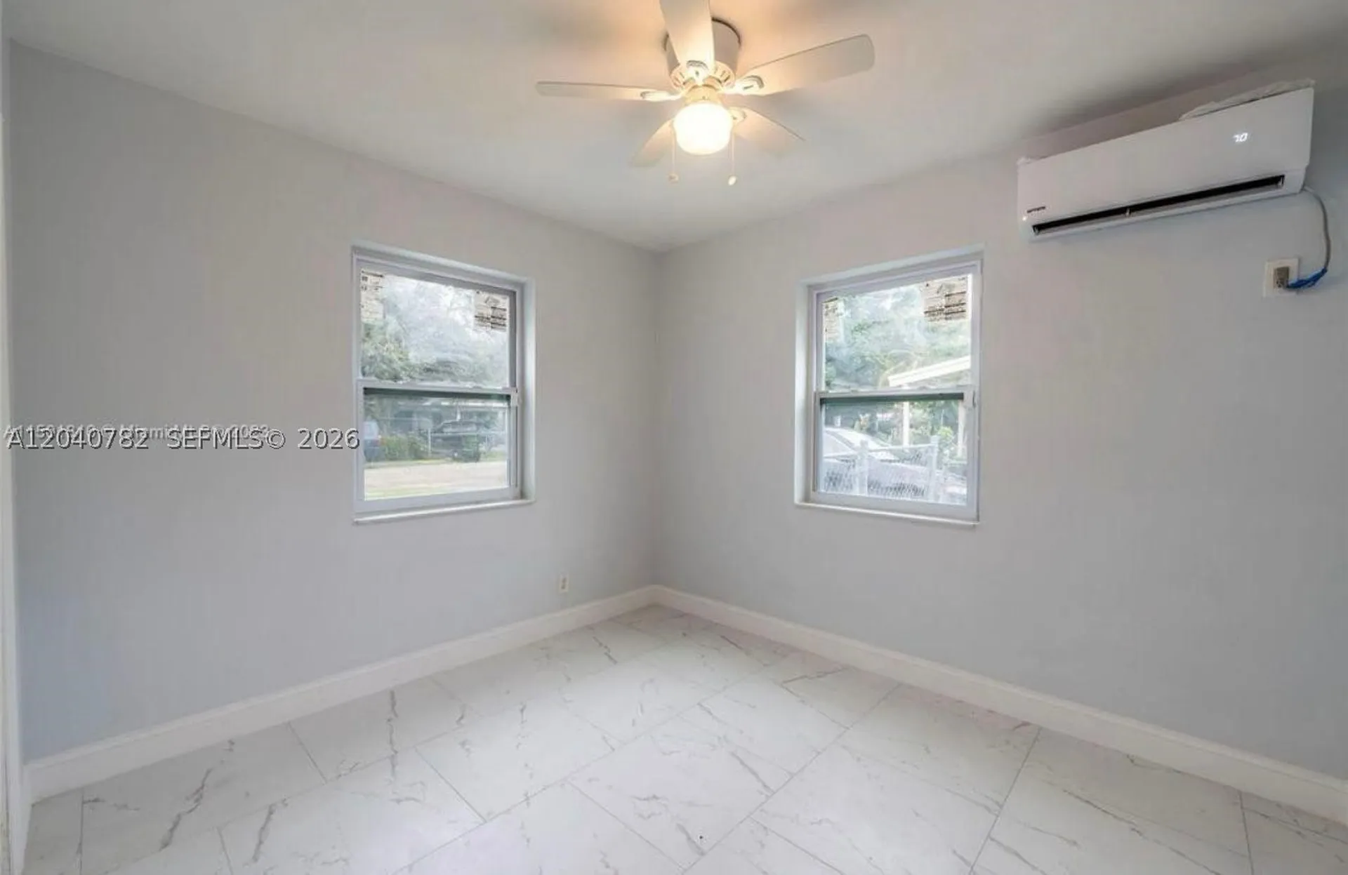 425 NW 14th Way Fort Lauderdale FL 33311