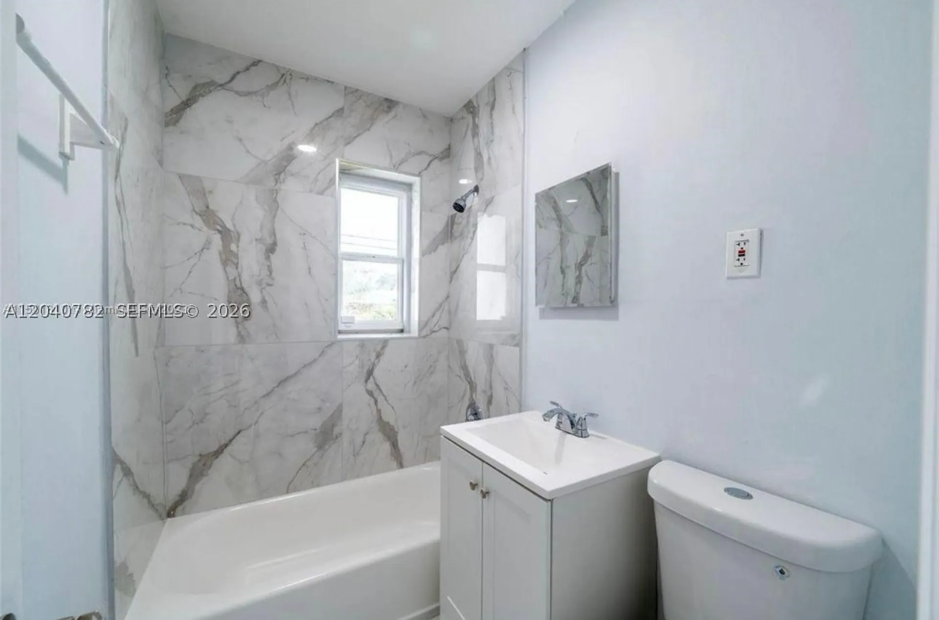425 NW 14th Way Fort Lauderdale FL 33311