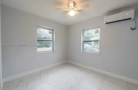 425 NW 14th Way Fort Lauderdale FL 33311