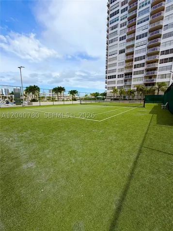 18051 Biscayne Boulevard Aventura FL 33160