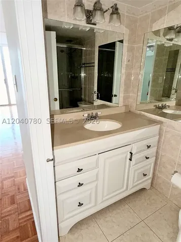 18051 Biscayne Boulevard Aventura FL 33160