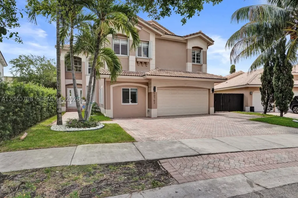 10762 NW 71st Street Doral FL 33178