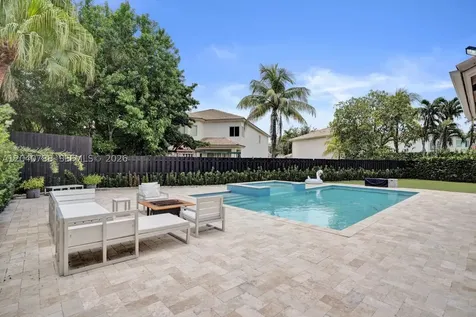 10762 NW 71st Street Doral FL 33178