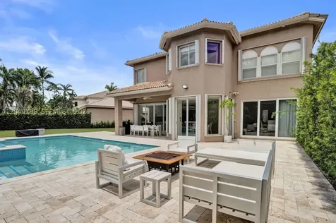 10762 NW 71st Street Doral FL 33178