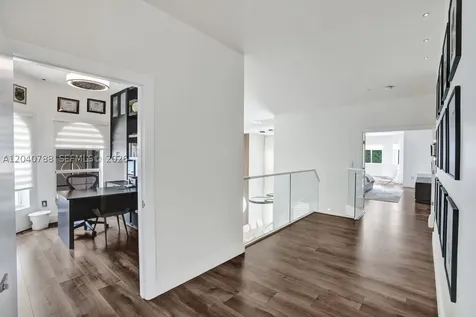 10762 NW 71st Street Doral FL 33178