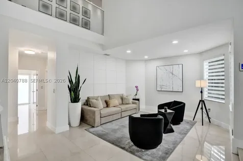 10762 NW 71st Street Doral FL 33178