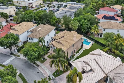 10762 NW 71st Street Doral FL 33178