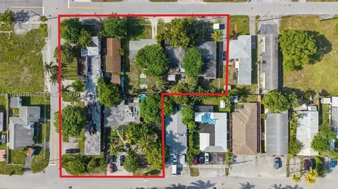 228 SE 9th Street Hallandale Beach FL 33009