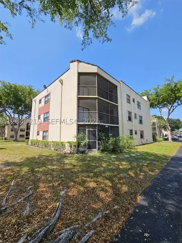 3252 Foxcroft Road Miramar FL 33025