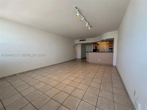 100 Lincoln Road Miami Beach FL 33139