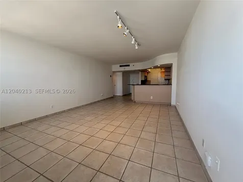100 Lincoln Road Miami Beach FL 33139