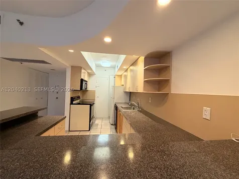 100 Lincoln Road Miami Beach FL 33139