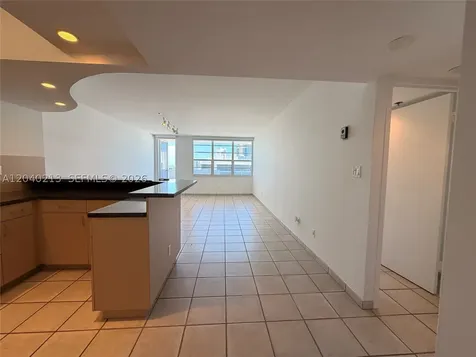 100 Lincoln Road Miami Beach FL 33139