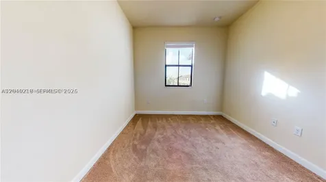 9073 W 33rd Avenue Hialeah FL 33018