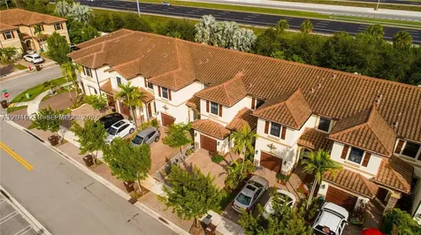 9073 W 33rd Avenue Hialeah FL 33018