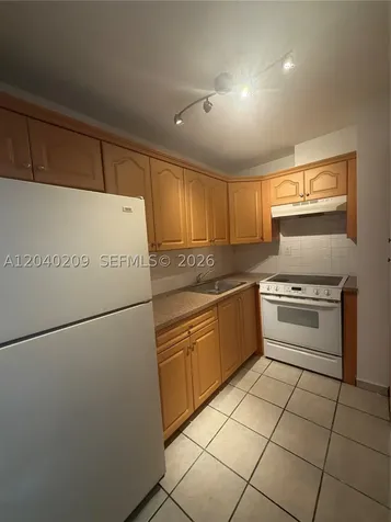 4717 NW 7th Street Miami FL 33126