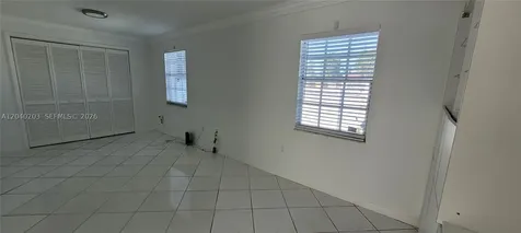 5200 SW 89th Place Miami FL 33165