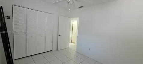5200 SW 89th Place Miami FL 33165