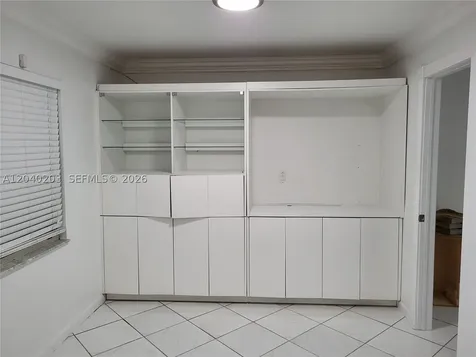 5200 SW 89th Place Miami FL 33165