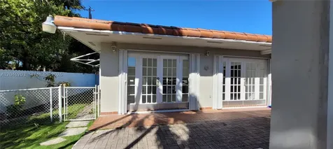 5200 SW 89th Place Miami FL 33165